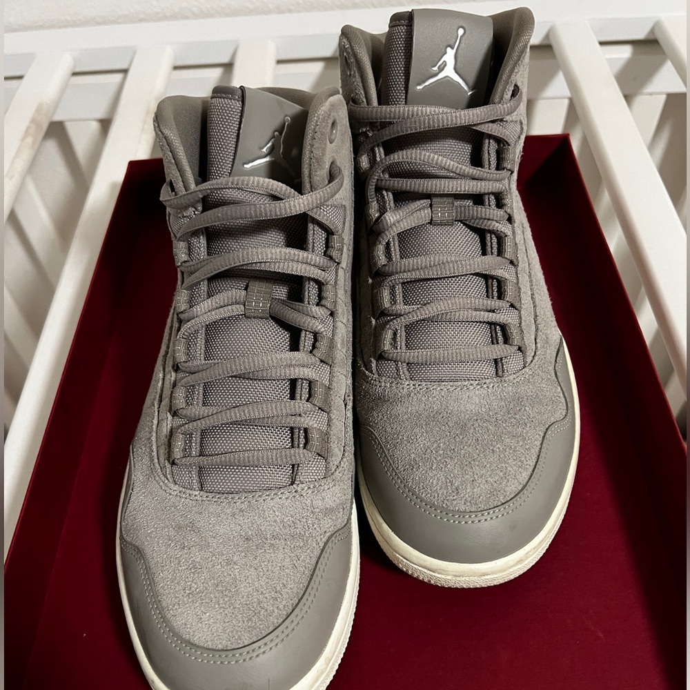 Nike Executives - Great Condition - Suede Upper - Size 9.5